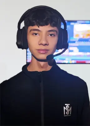 Jose-Daniel-Reina-Huellas-Real-Estate-01